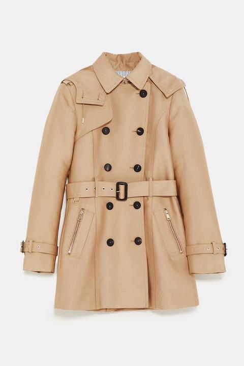 Trenchcoat Mit Kapuze from Zara on 21 Buttons