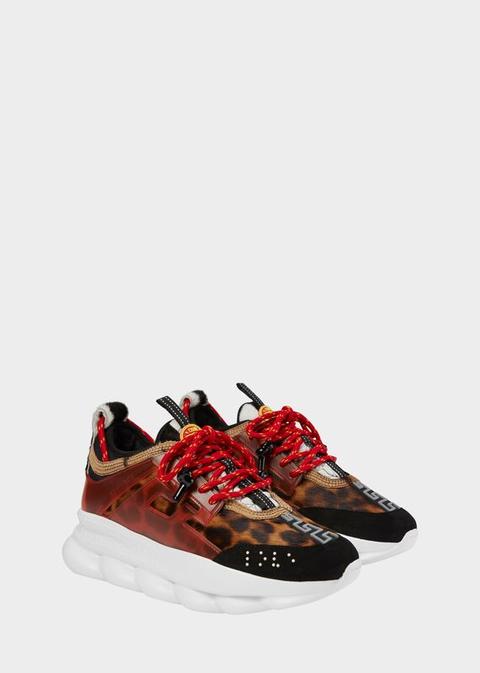 Sneakers Chain Reaction