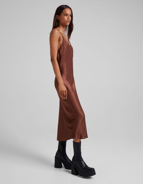 Vestido Midi Satinado Lencero