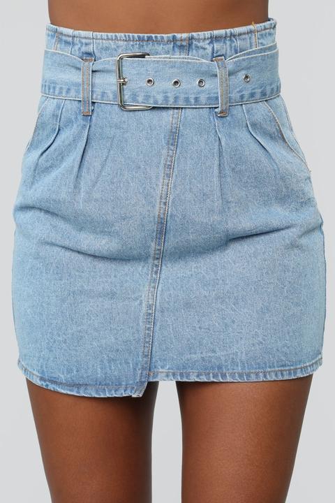 It's A Belt Time Denim Skirt - Light Wash