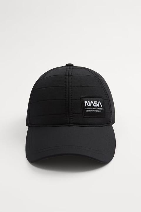 zara nasa hat