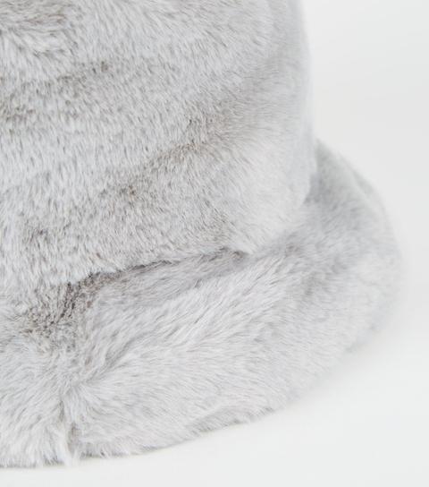 Grey Faux Fur Bucket Hat New Look