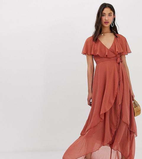 Asos Design Tall – Maxikleid Mit Cape-rückseite Und Abfallendem Saum