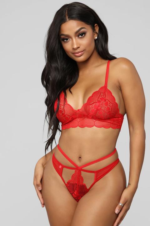 Between My Lines Lace 2 Piece Set - Red