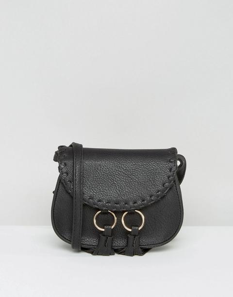 Bolso Saddle Con Detalle De Borla De Yoki