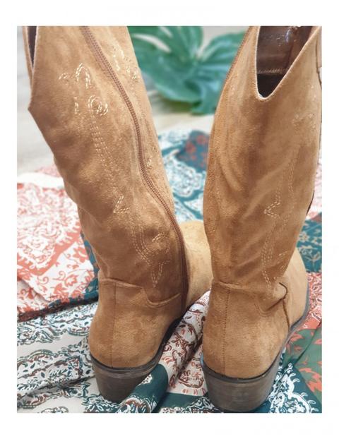 Bota Cowboy Serraje Camel de Benditta shop en 21 Buttons