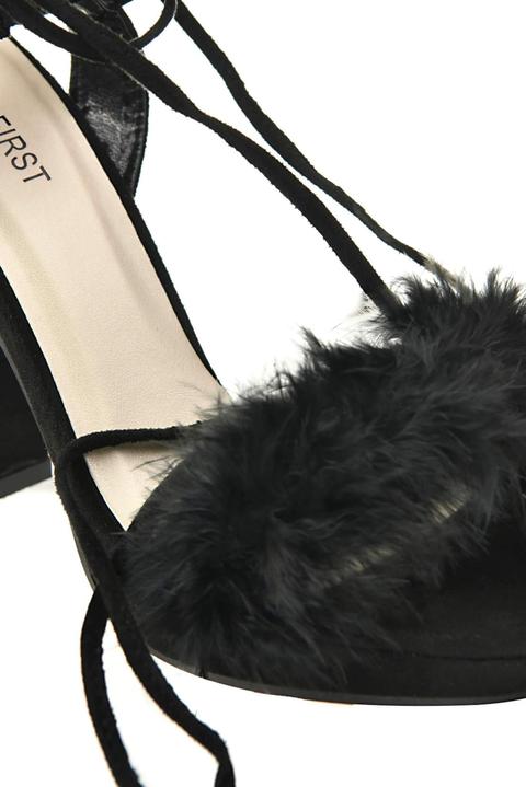 fluffy block heel sandals