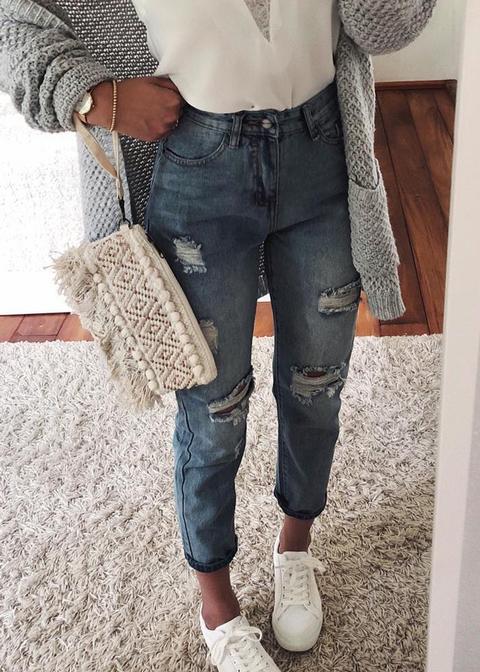 Jeans With Destroyed Detail