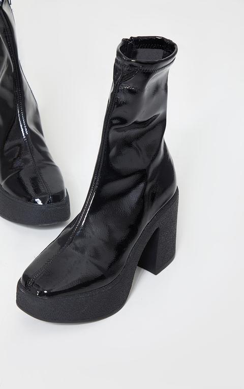 bottes en vinyle noir