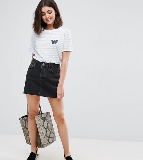 Falda Vaquera De Talle Bajo En Negro Desgastado De Asos Petite