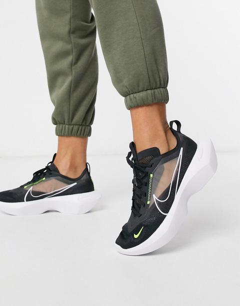 nike vista trainers