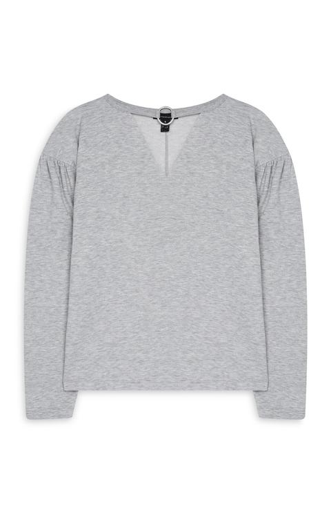 Jersey Gris Con Detalle De Gargantilla