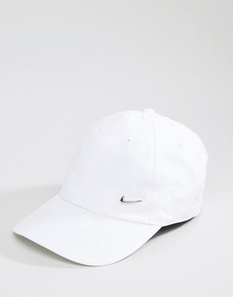 Nike - 340225-100 - Cappellino Bianco Con Logo Nike In Metallo - Bianco