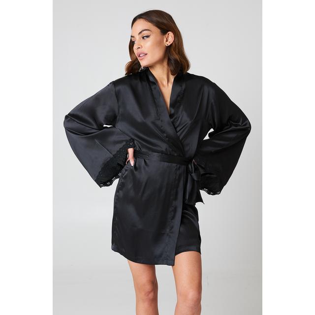 black night robe