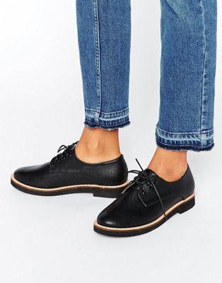 London Rebel - Scarpe Brogue Piatte Stringate - Nero