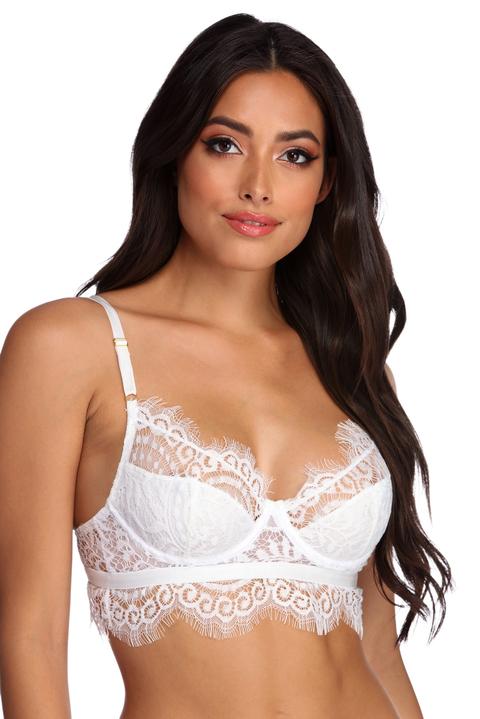 Purely Irresistible Scalloped Lace Bra