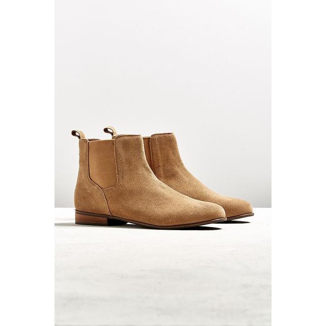 urban outfitters chelsea boots