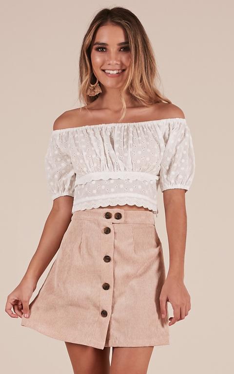 Veranda Crop Top In White Lace