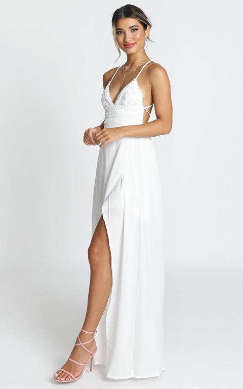 running free maxi dress in white