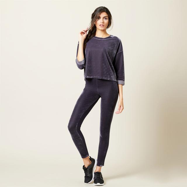 Pantaloni In Ciniglia Tinta Unita - Sport Chic from YAMAMAY on 21 Buttons