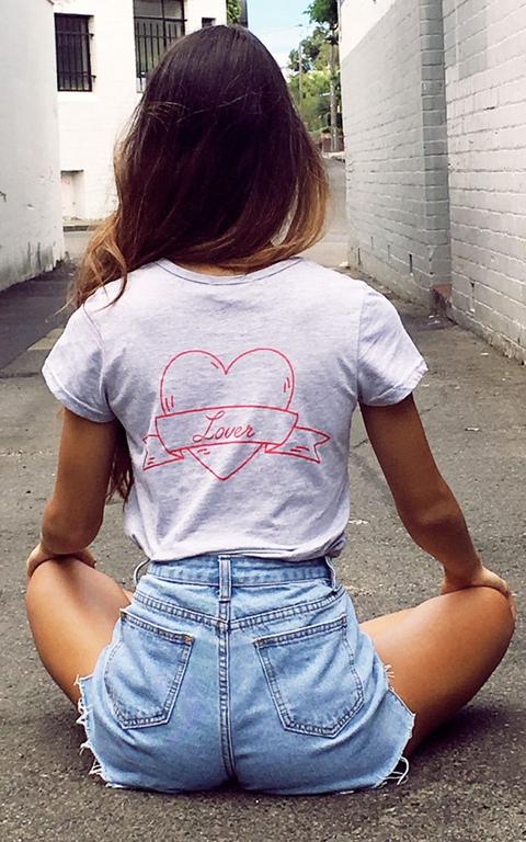 Heart Throb Tee In Grey Marle