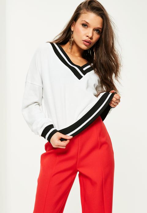 White V Front Monochrome Ribbed Sweatshirt