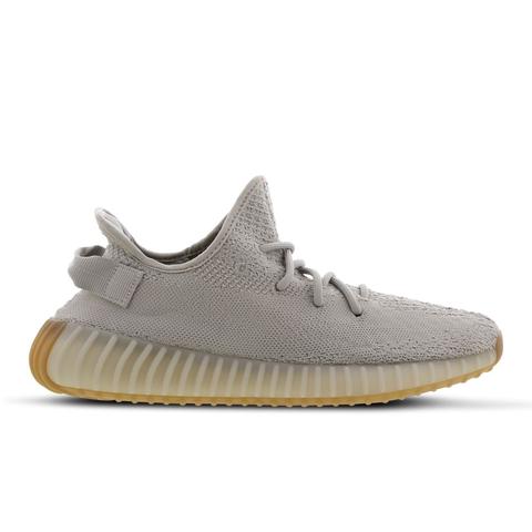 Adidas Yeezy 350 V2 Sesame @ Footlocker 