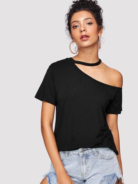 Cut Out Choker One T-shirt