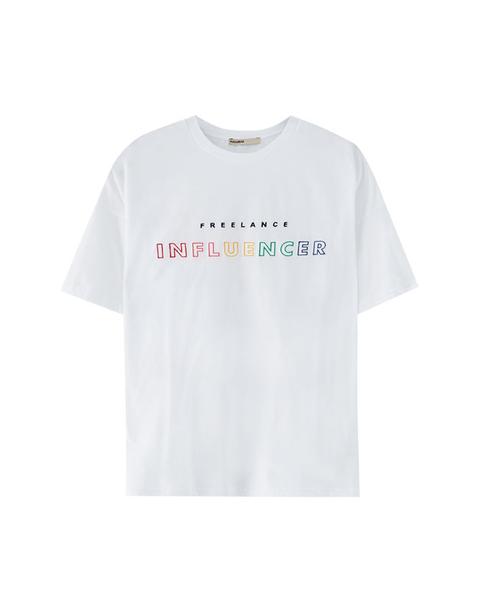 Camiseta Blanca Texto Multicolor