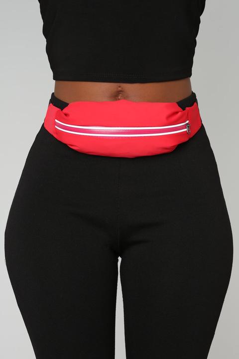 Hold The Stretch Fanny Pack - Red