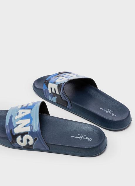 Sandalia Pala Slider Camo from Pepe Jeans on 21 Buttons