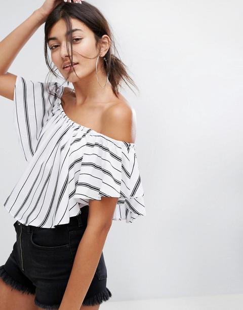 Bershka - Top A Righe Con Spalle Scoperte - Multicolore