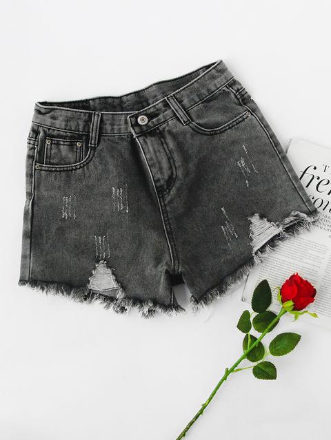 Short Desgastado En Denim