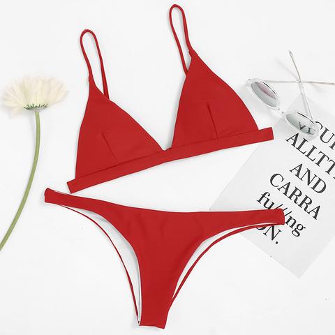 Set Di Bikini Di Triangolo