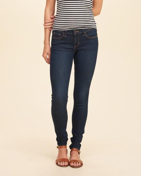 Jeans Superajustados Hollister