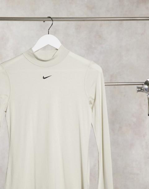 Nike oatmeal mini discount swoosh