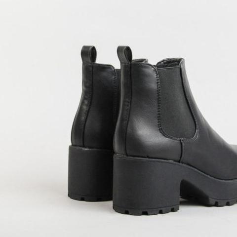 coolway irby chelsea boot