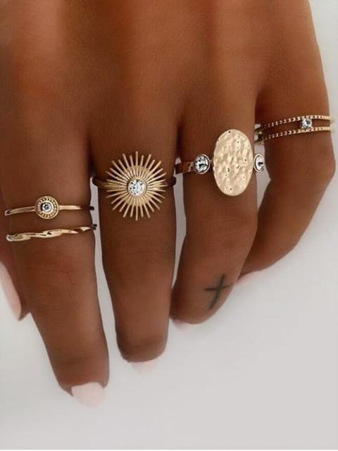 Conjunto De Anillos De Forma Ovalada De Sol De Diamantes De Imitación Gold