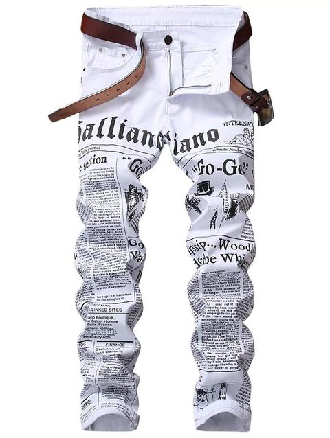 Jeans Con Stampa A Giornale E Cerniera White