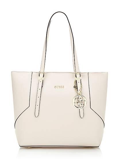 Shopper Isabeau