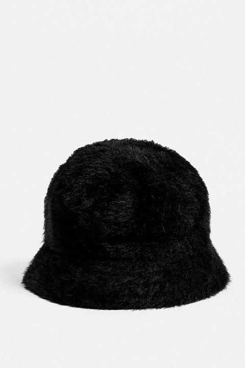 fluffy black bucket hat