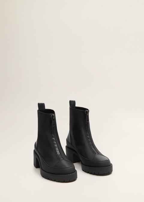 Heel Zipped Boots