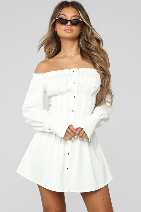 Fashion nova clearance white ruffle dress