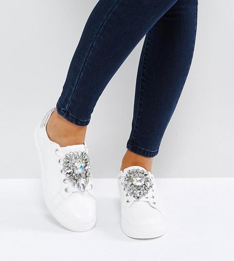 Asos - Dotty - Scarpe Da Ginnastica A Pianta Larga Decorate - Bianco