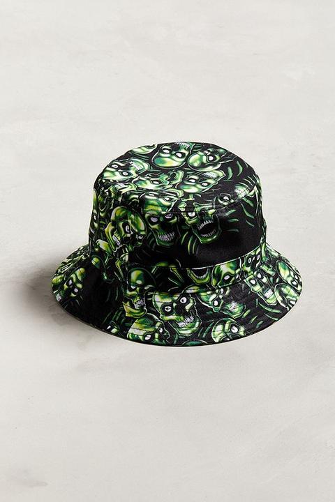 Skull pile cheap bucket hat