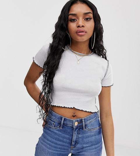 Asos Design Petite - T-shirt Court Manches Courtes Avec Coutures Contrastantes - Blanc