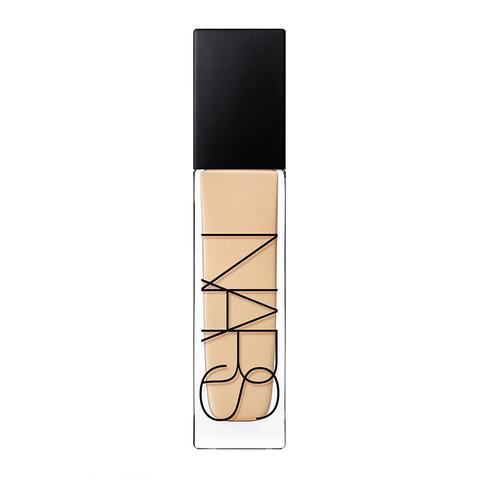 Nars Natural Radiant Longwear Foundation 30ml Barcelona (medium, Golden/peach)