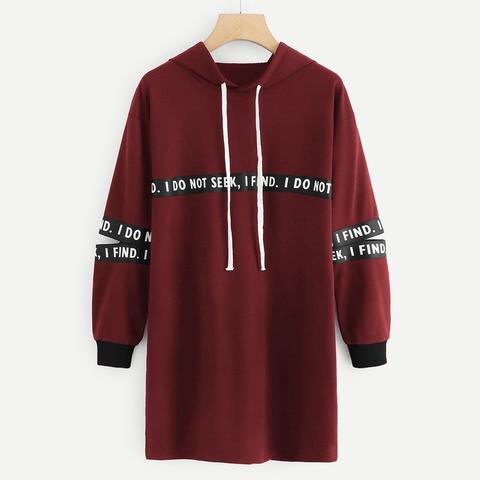 Vestito Con Cappuccio E Dettaglio Di Coulisse Con Fasce Di Lettera