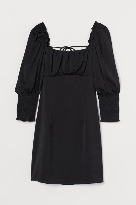 Vestido Con Lazada Detrás - Negro