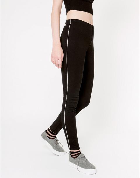 Legging Con Rayas Laterales Negro